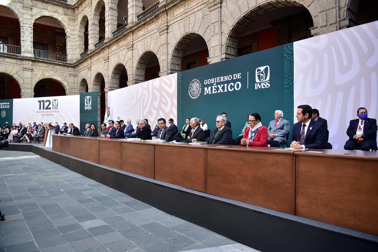 El IMSS es de todes