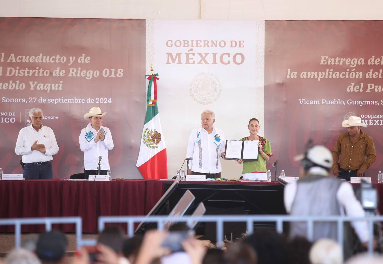 Entrega AMLO acueducto y distrito de riego a las comunidades Yaqui