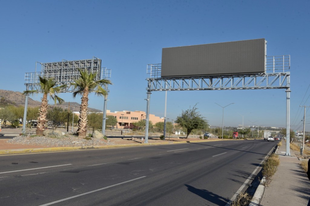 Hermosillo implementa arcos de seguridad vial con tecnología&nbsp;LED