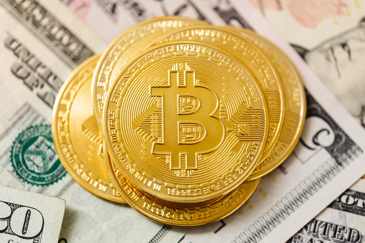 Prevén adopción de Bitcoin como reserva estratégica en 2025