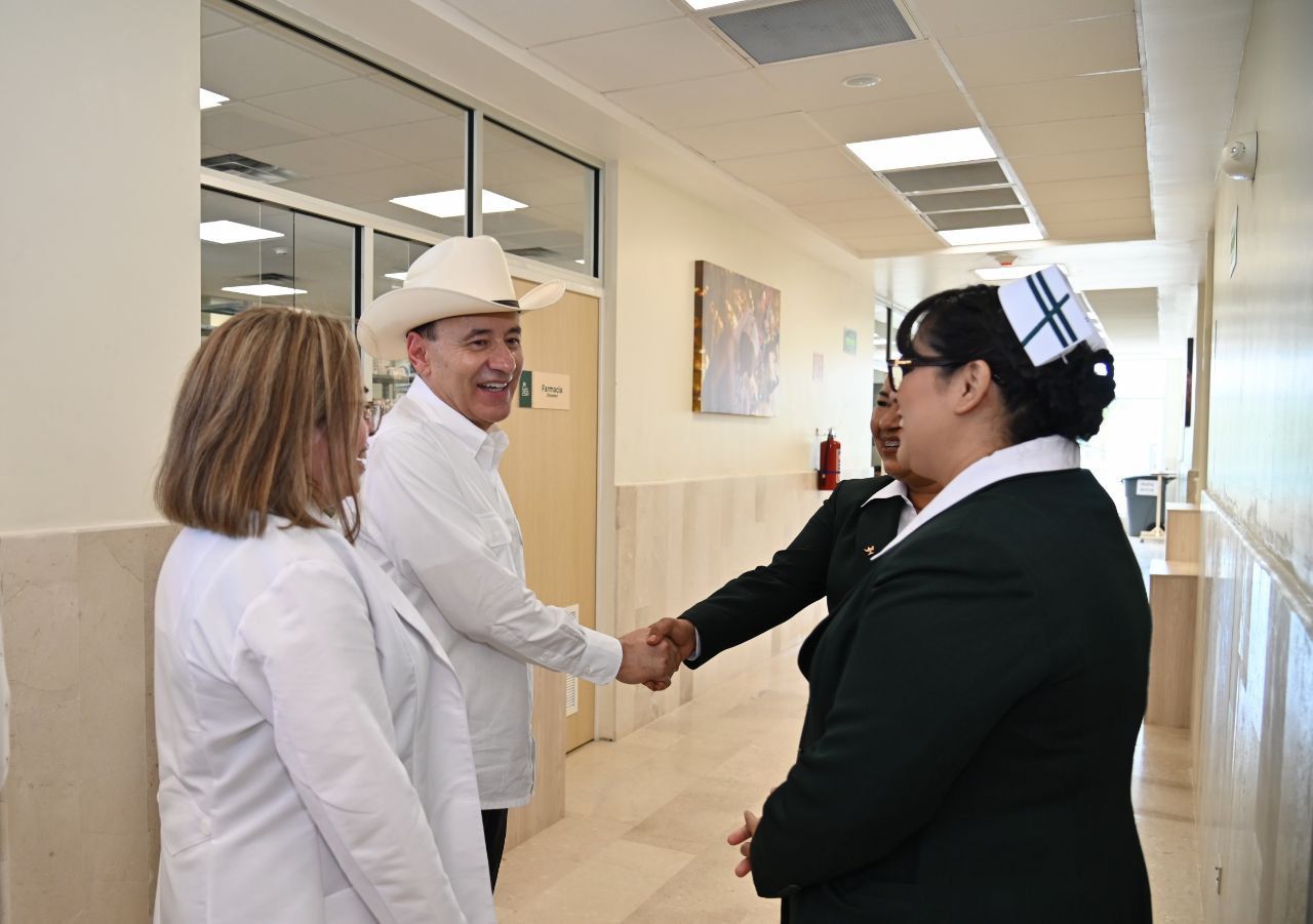 Sonora incrementa 30% salario a médicos especialistas en zonas rurales