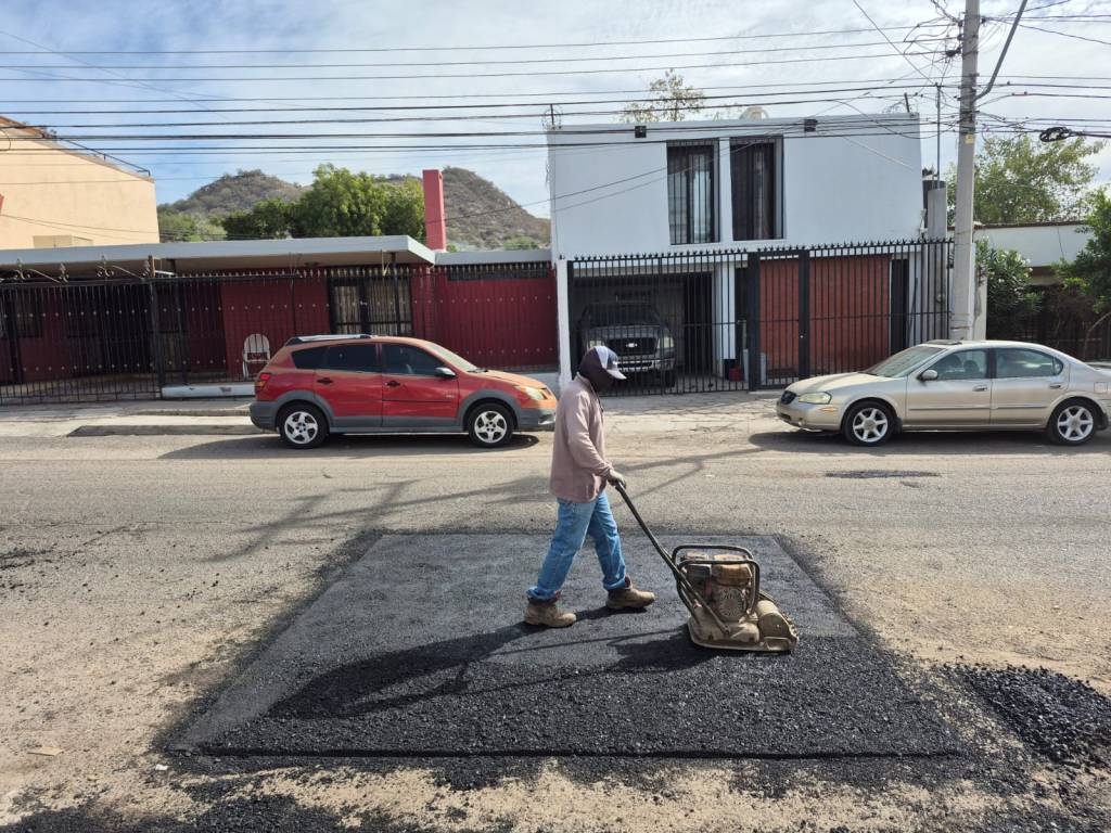 Hermosillo Avanza con Reparación de Calles en Programa&nbsp;Comunitario