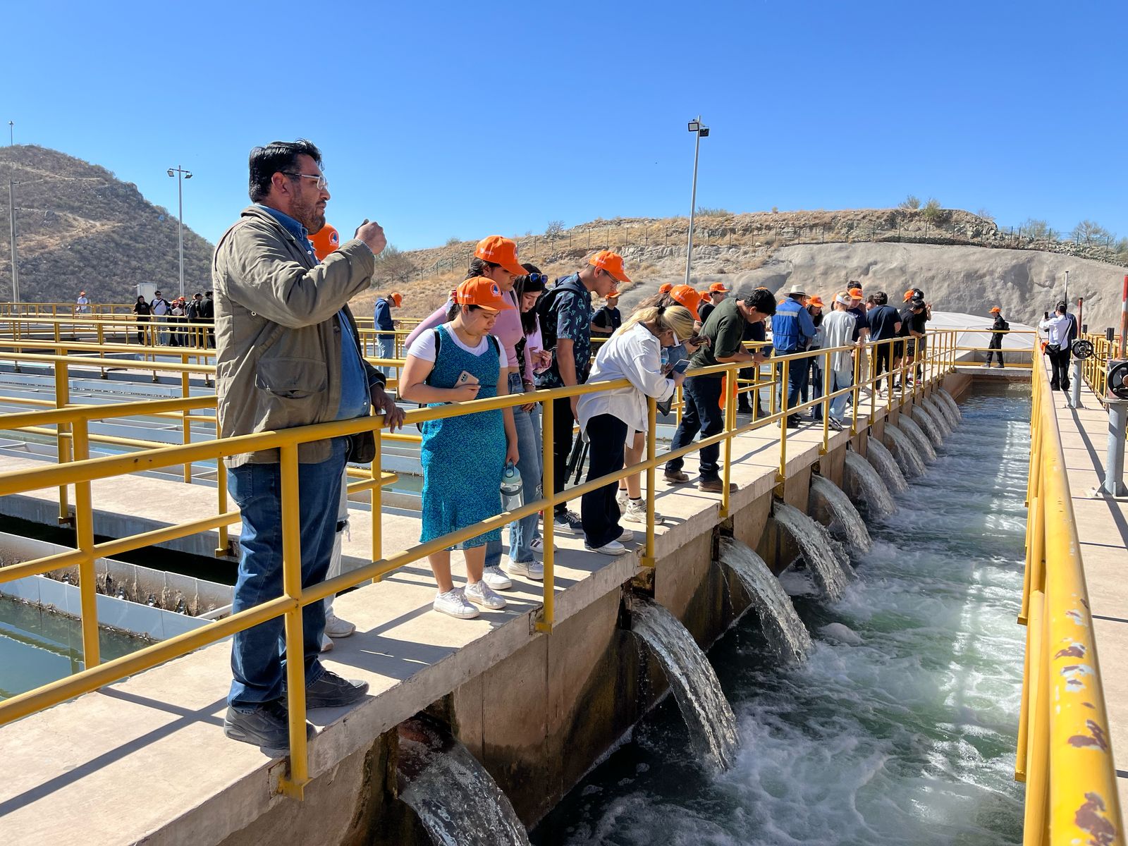 Profundizan jóvenes de Hermosillo en la problemática del agua