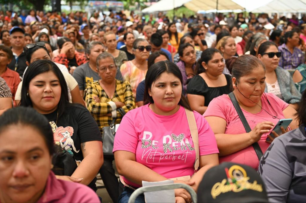 Gobernador Durazo impulsa economía familiar en el sur de&nbsp;Sonora