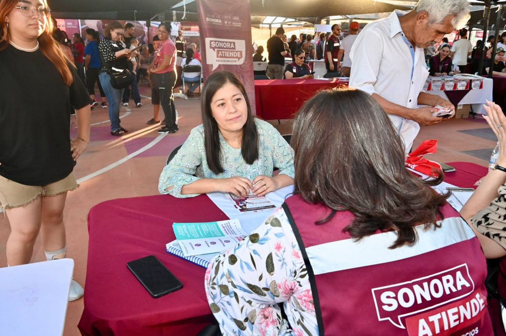 Gobernador Durazo impulsa servicios gratuitos en Las&nbsp;Amapolas