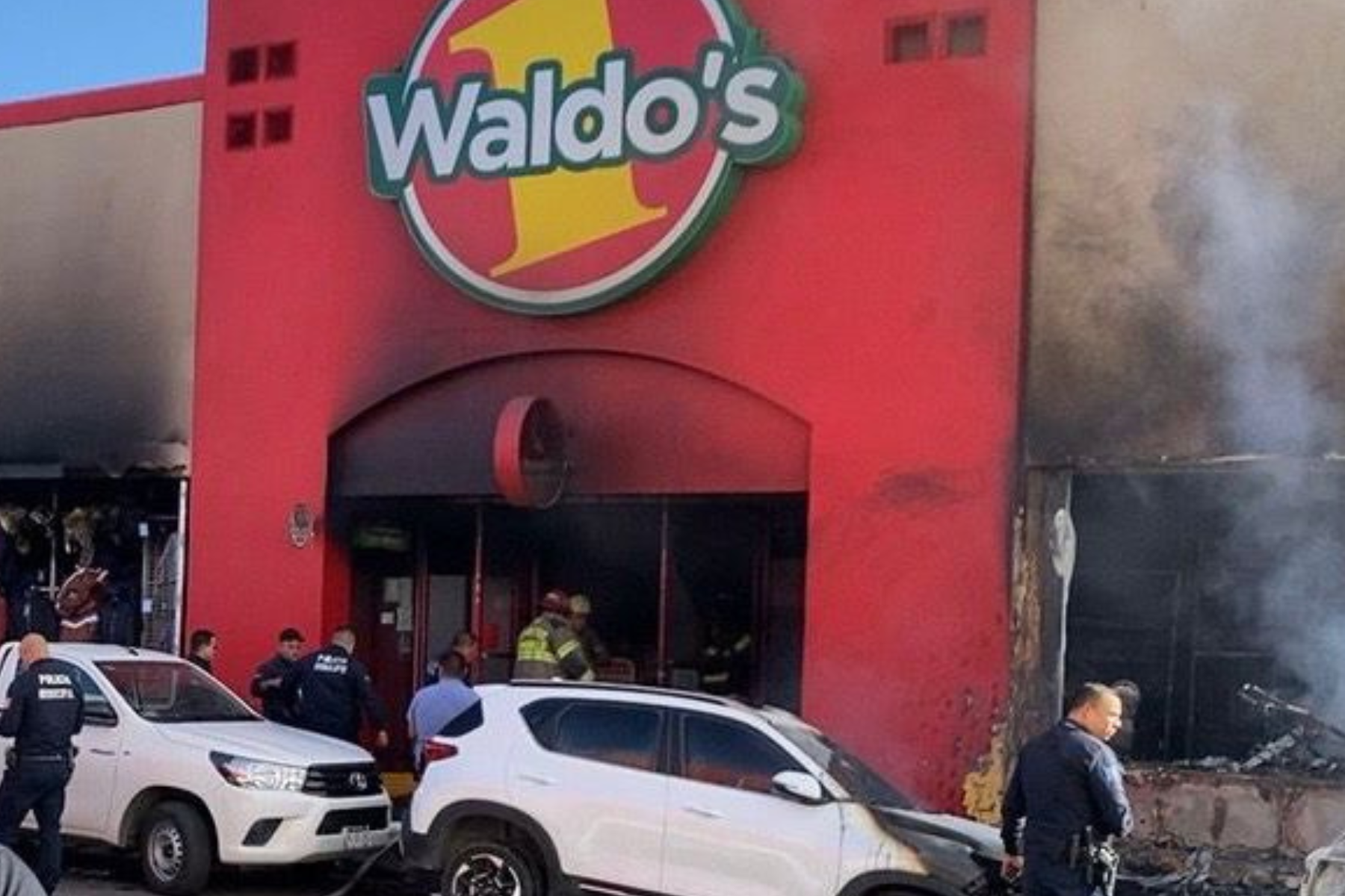 Falta de supervisión y omisión en programa de protección civil agravan tragedia en Waldo’s