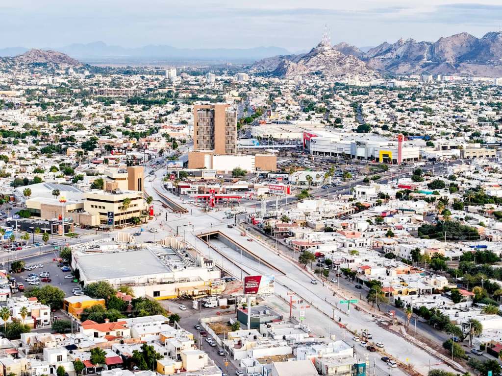 Inauguran paso a desnivel Colosio y Solidaridad en&nbsp;Hermosillo