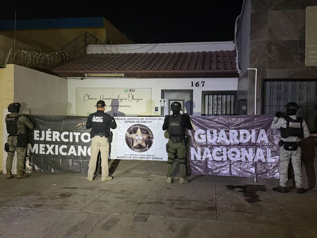 FGJES asegura soluciones intravenosas en cateo por investigación de decesos en Ciudad&nbsp;Obregón