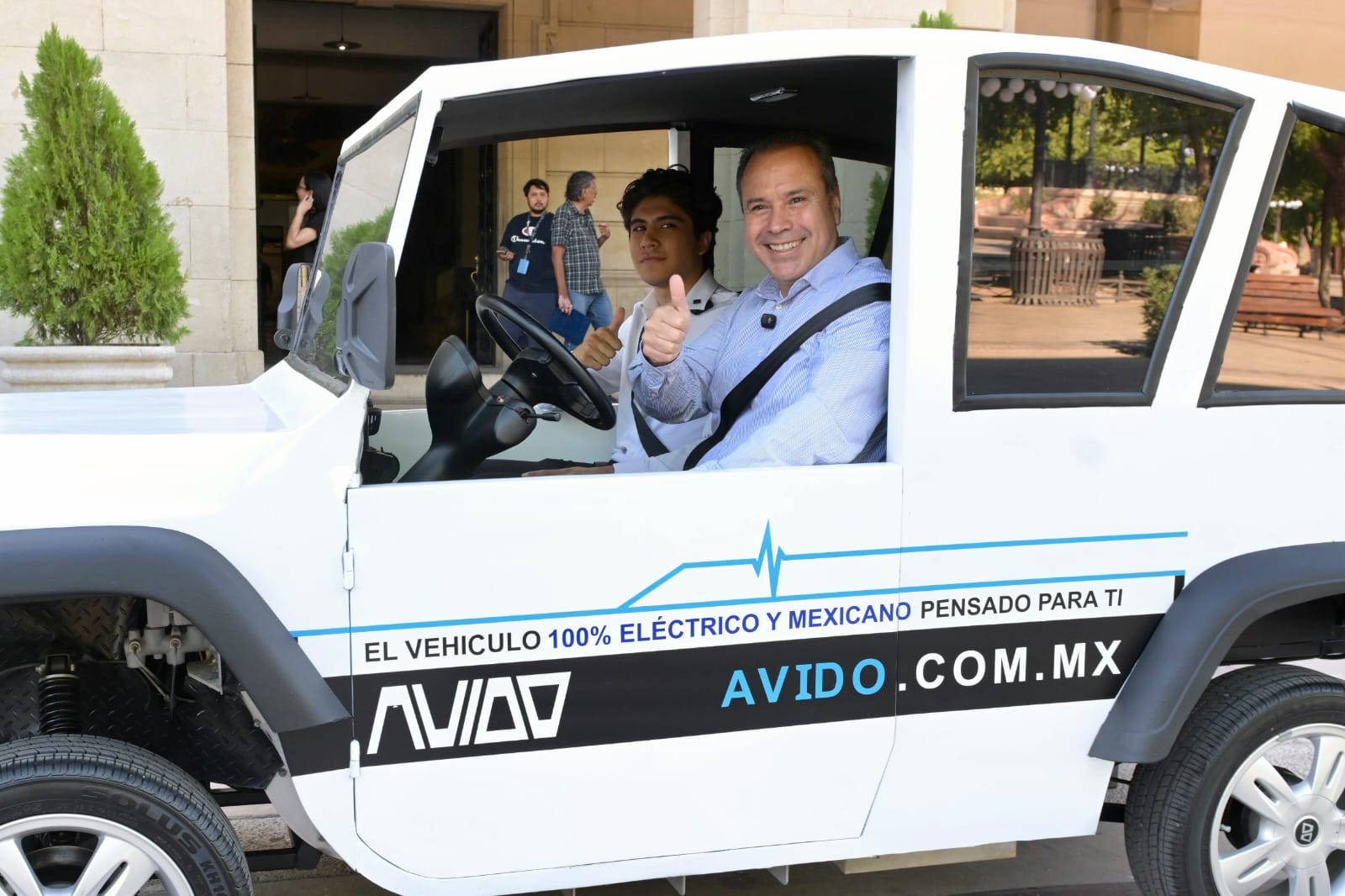 Estudiantes del ITH desarrollan prototipo de vehículo eléctrico con autonomía de 100 kilómetros