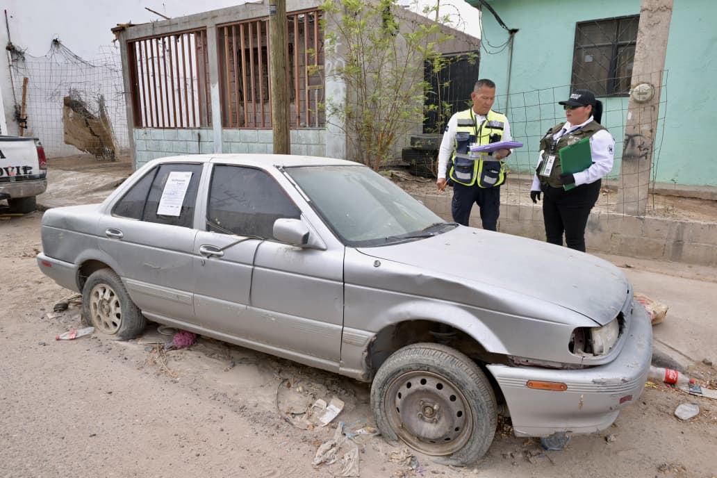 Hermosillo inicia operativo para retirar vehículos abandonados